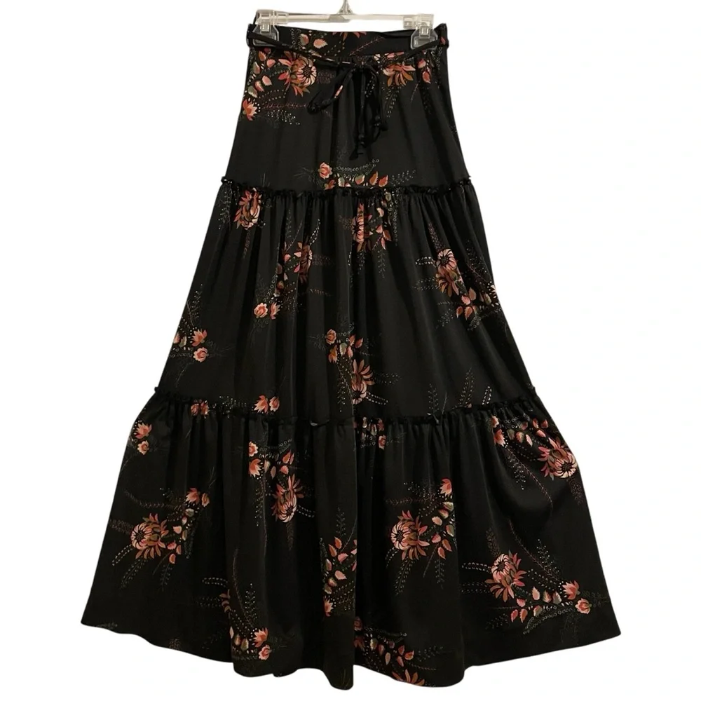 VINTAGE 70s Floral Black Ruffle Tier Maxi Skirt Prairie Hippie Boho Whimsigoth